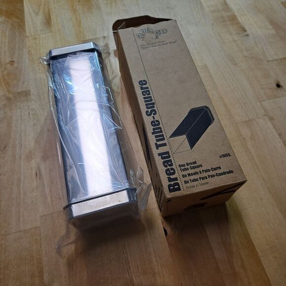 Pampered Chef Square Bread Tube, 1555  New Open Box - Picture 8 of 12